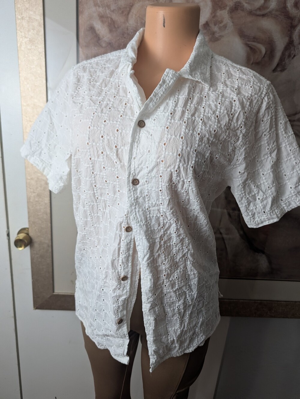 Distortion Men's White Eyelet Short-Sleeve Button-Down Shirt Size M